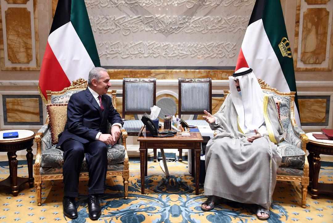 kuwait palestinian cause emir country