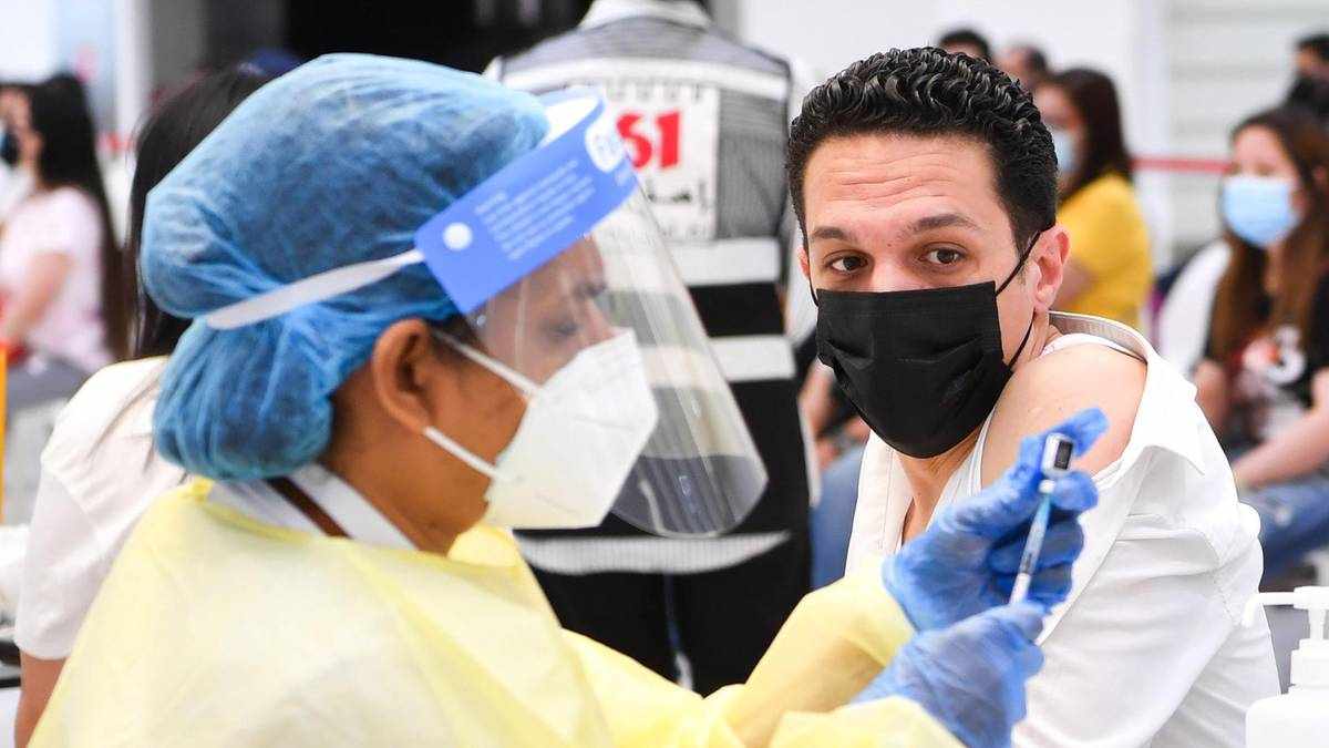 kuwait quarantine vaccinated incoming travellers