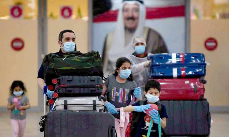 kuwait travel citizens unvaccinated abroad