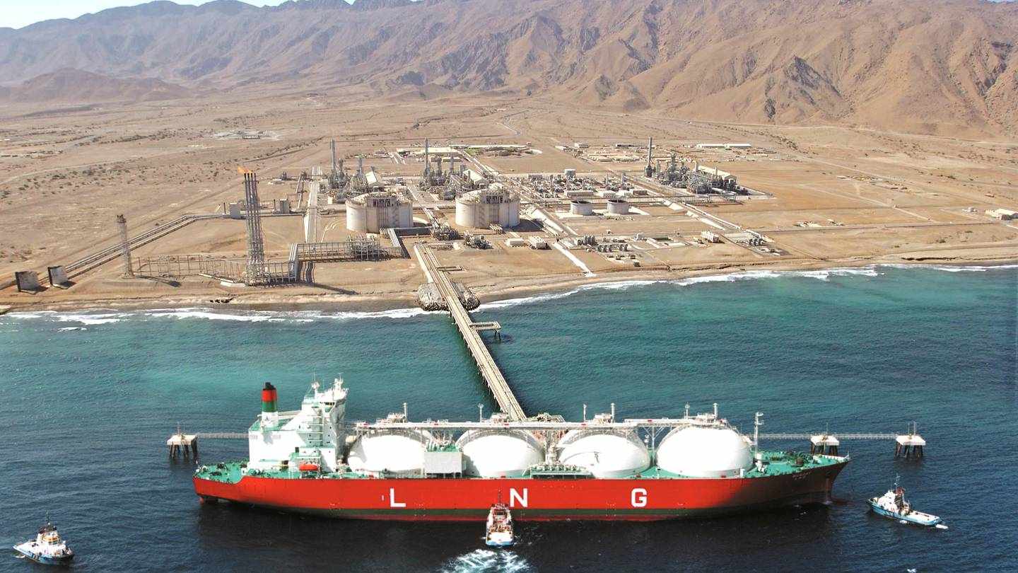 national,record,oman,output,lng