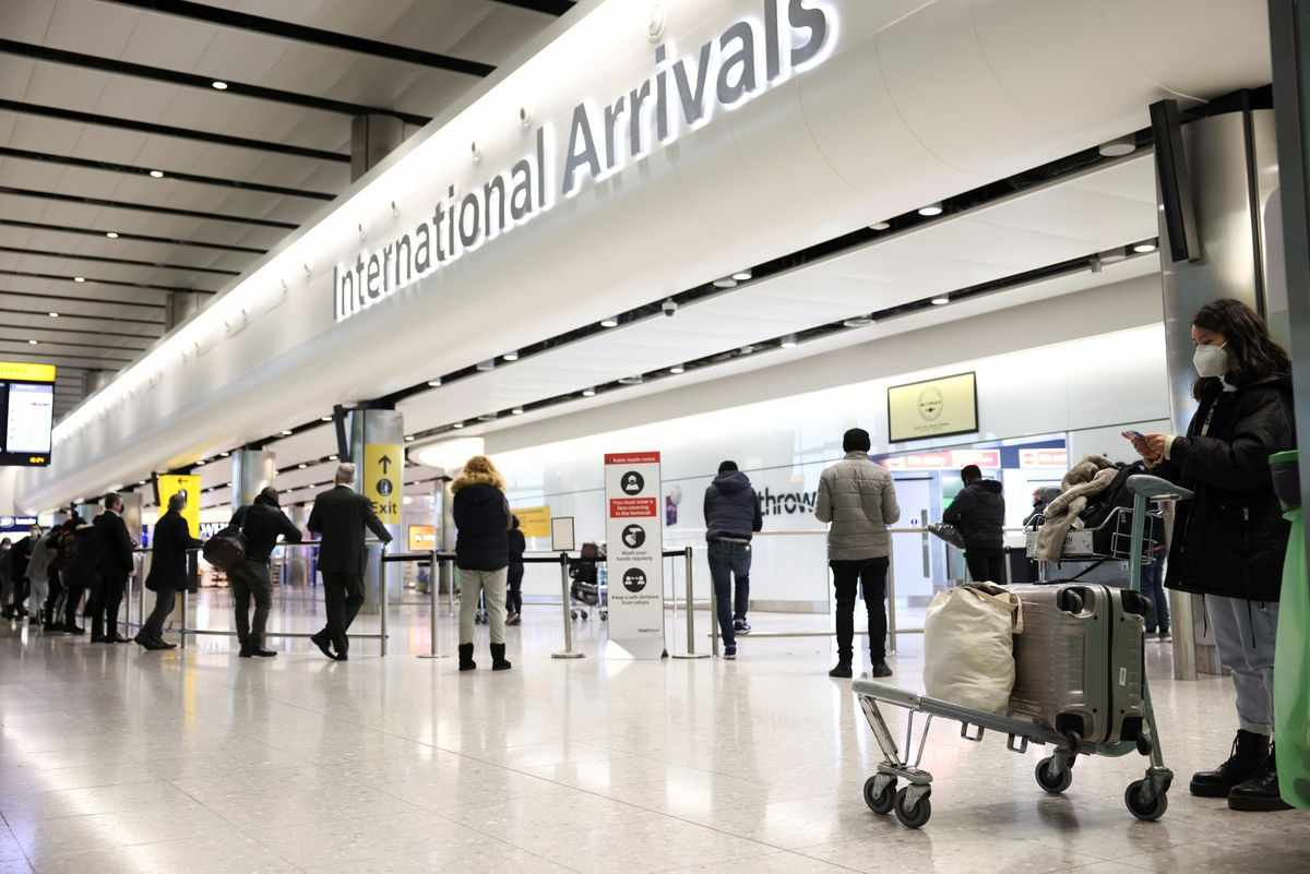 london airport heathrow losses pounds