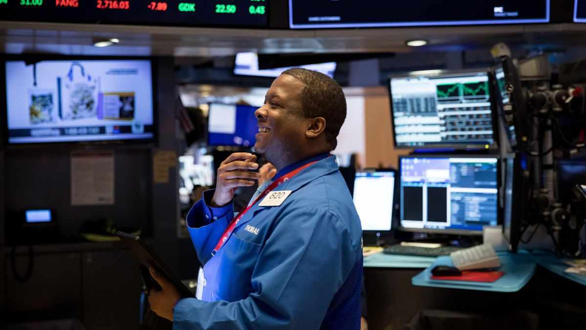 market experts stock stocks highs
