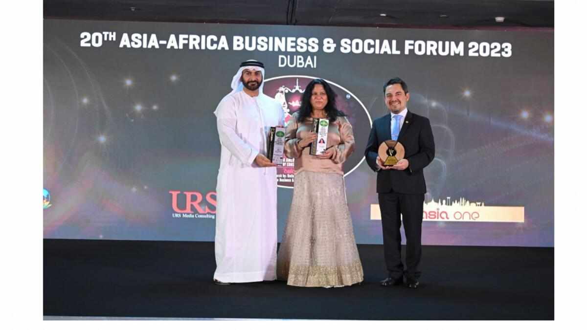 dubai,business,leaders,forum,award