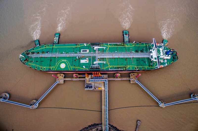 oil exports hormuz port