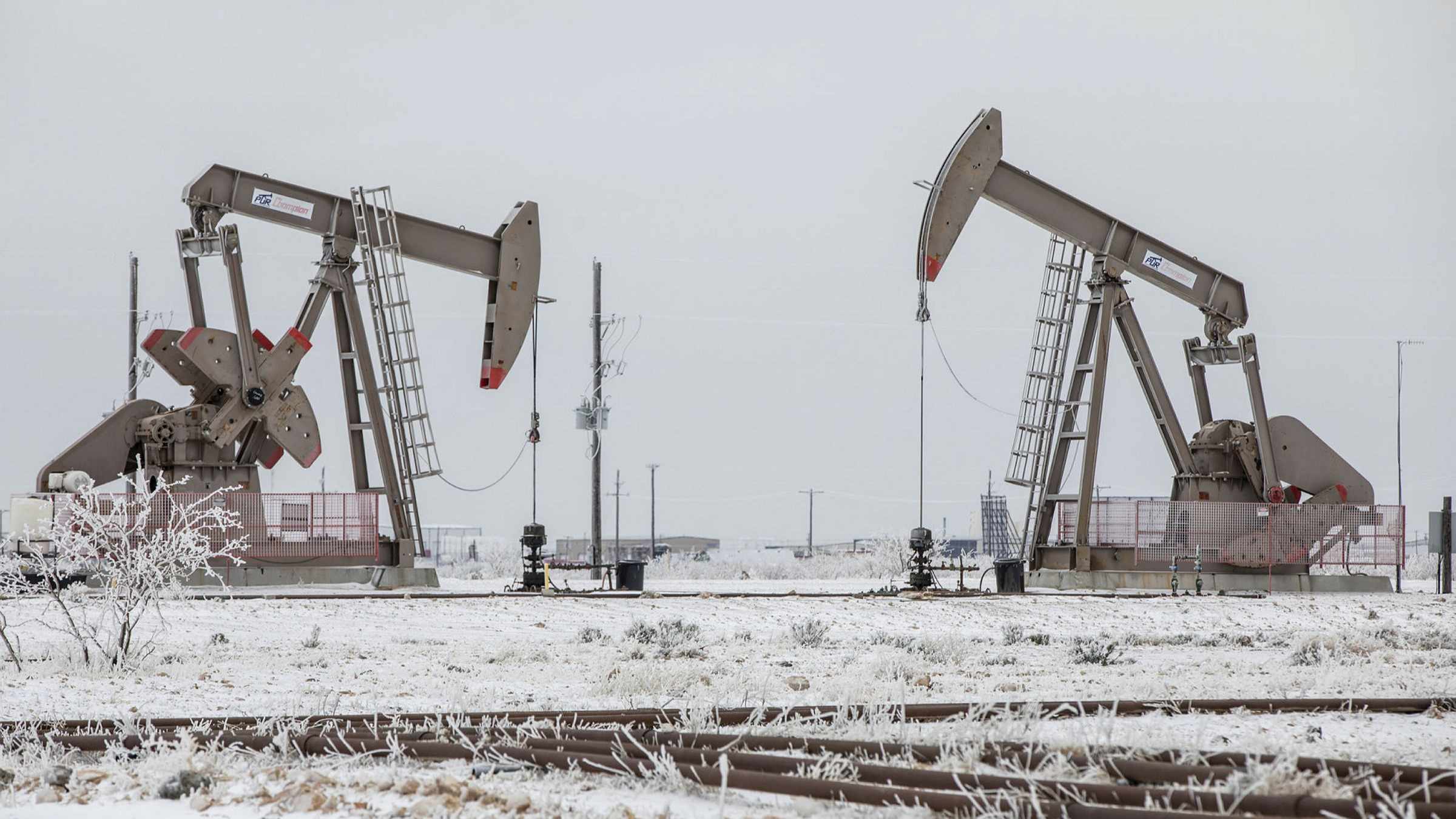 oil gas industry texas buckles