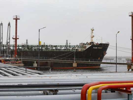 crude,port,cargo,oil,karachi