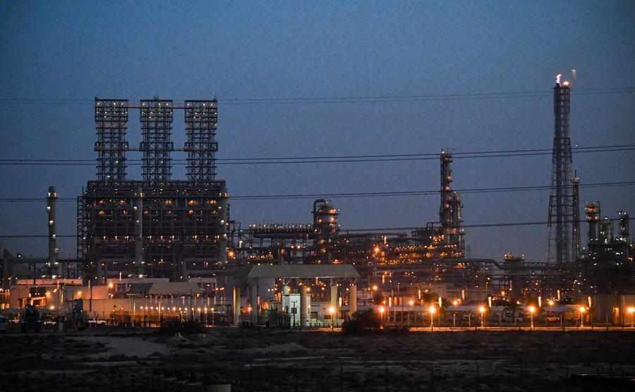 saudi,production,continue,oil,unlikely