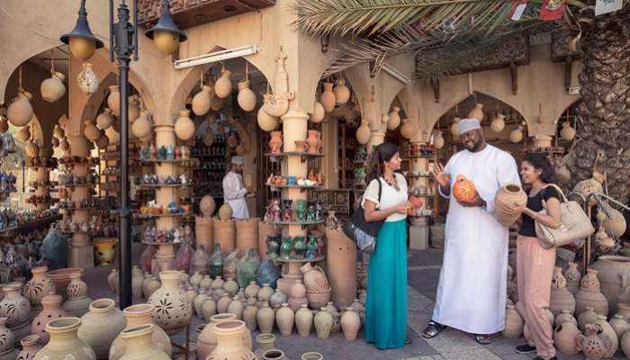 record,oman,breaking,arrivals,tourists