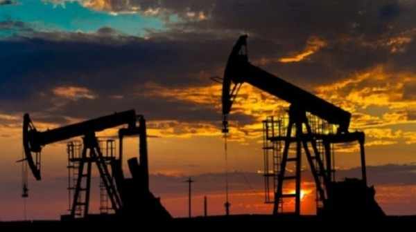 oman crude oil production cent