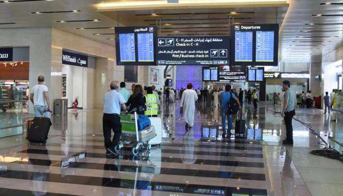 oman oman-air passengers airports witness