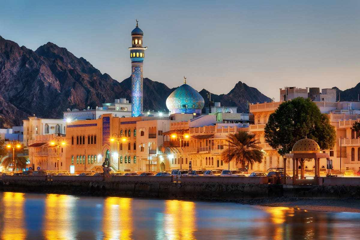 investment,oman,rating,edges,upgrade