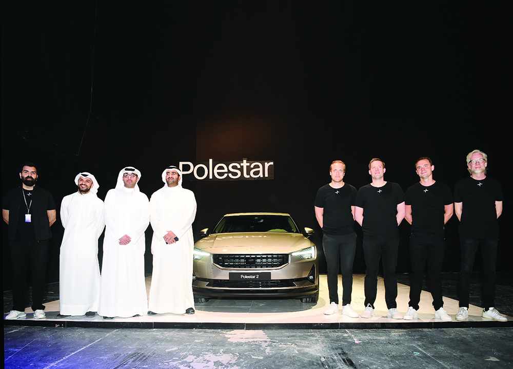 kuwait,electric,fully,polestar,car