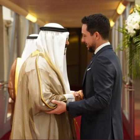 power,kuwait,prince,emir,crown