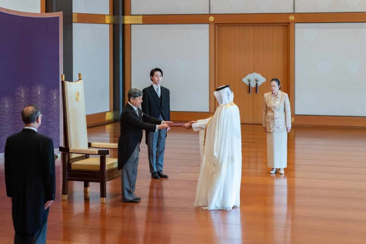 qatar,ambassador,japan,emperor,credentials