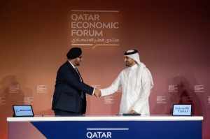 qatar,growth,industry,mou,boeing