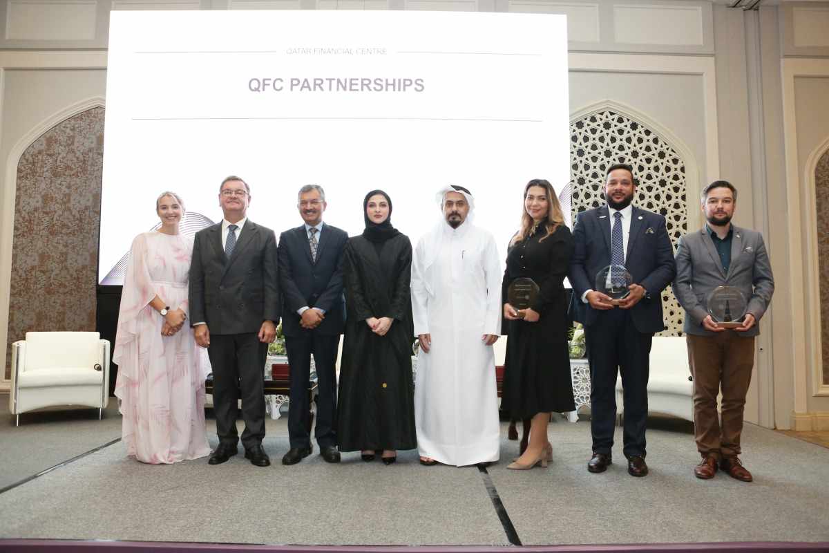 qatar,ambassador,leading,qfc,roundtable