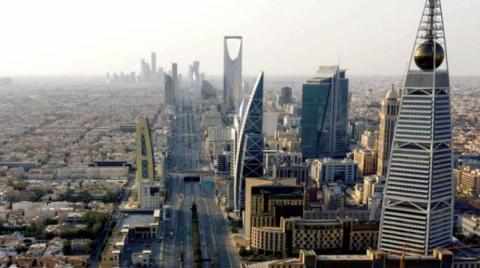 saudi,economy,outlook,rating,agencies