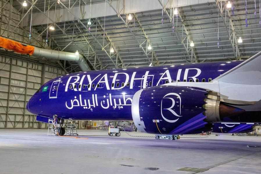 riyadh,visitors,airline,paris,show