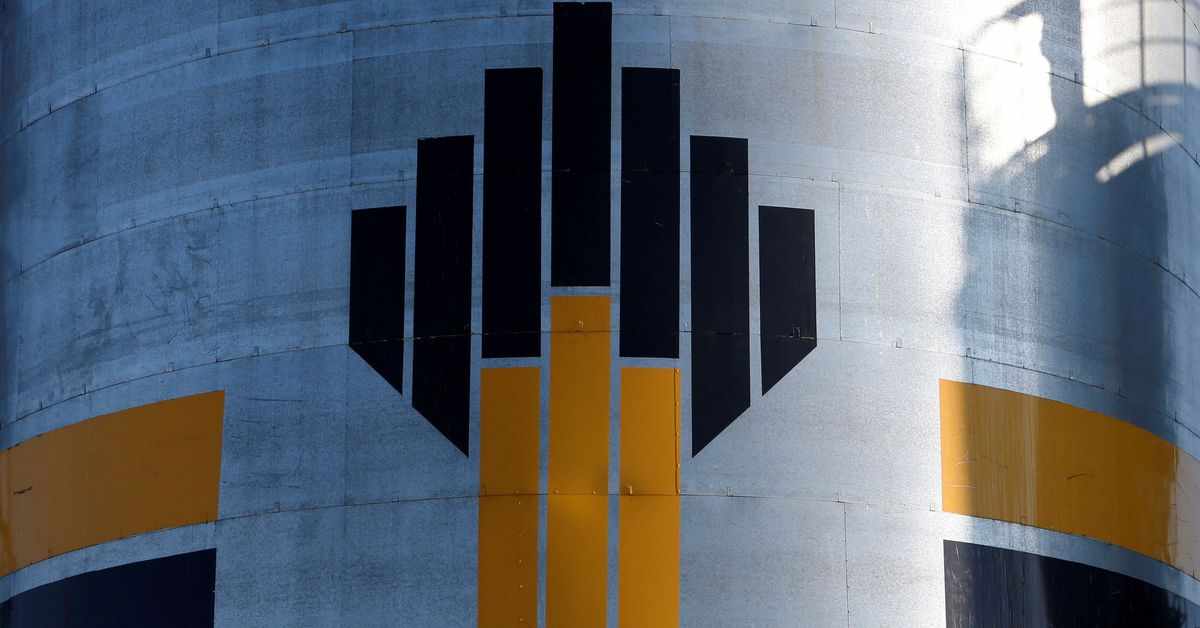 crude,issues,tender,sources,rosneft