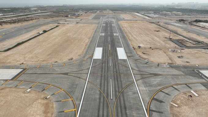 international,airport,muscat,southern,runway