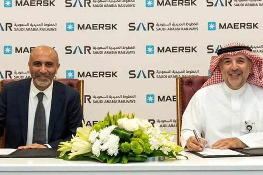sar,transport,maersk,trains,contract