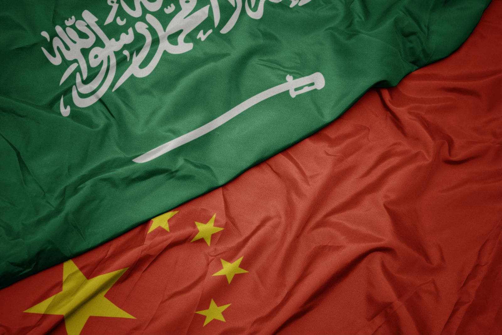 saudi,worth,chinese,signed,arab