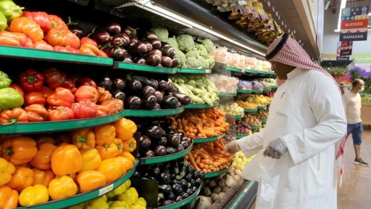 saudi,inflation,november,cent,prices