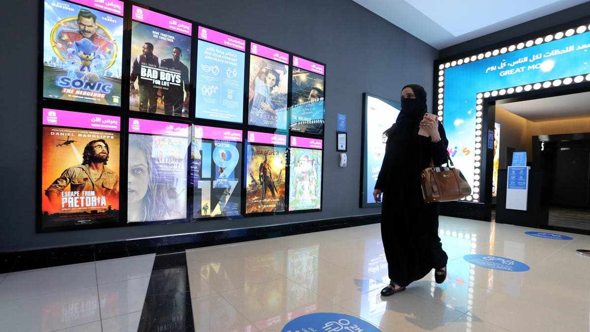 saudi shopping malls covid vaccinated