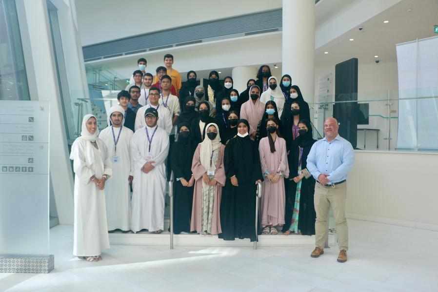 students,program,emirati,academy,school