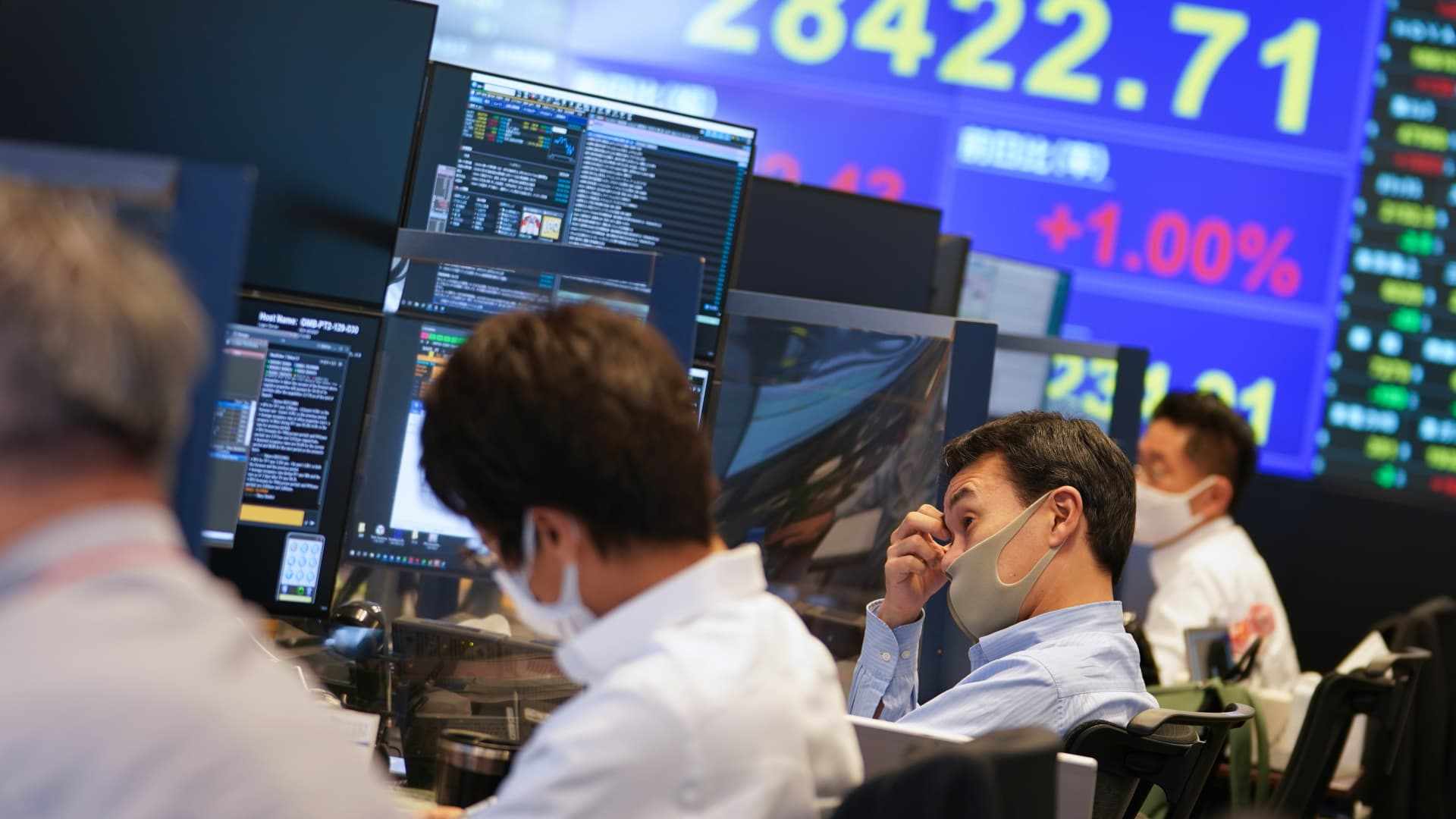 shares,russia,japan,gains,situation