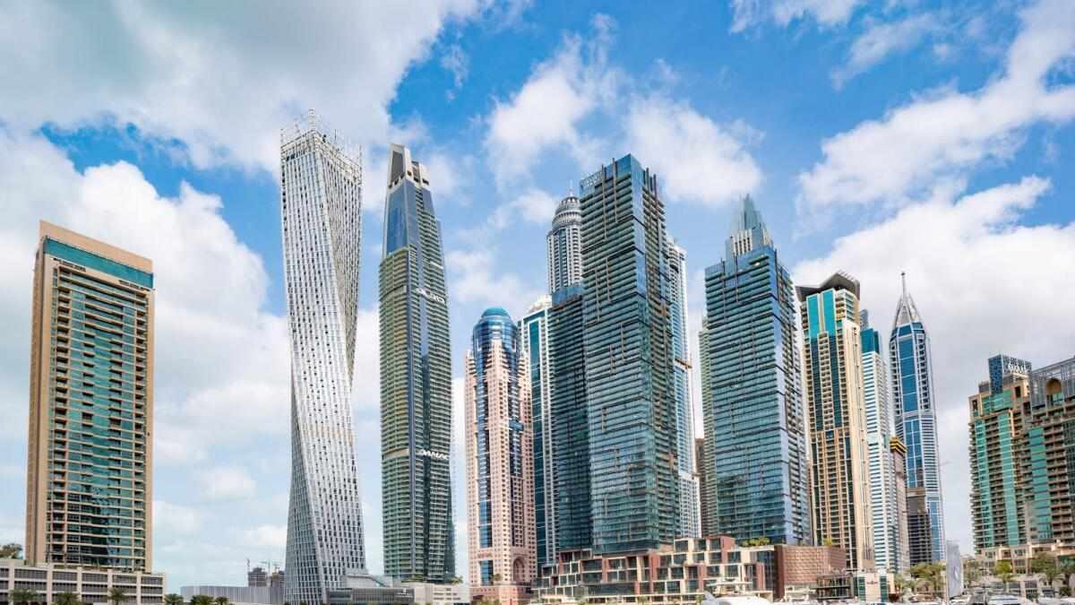 dubai,tourism,skyscrapers,tower,metres