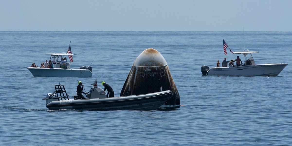 spacex boats plan astronaut response