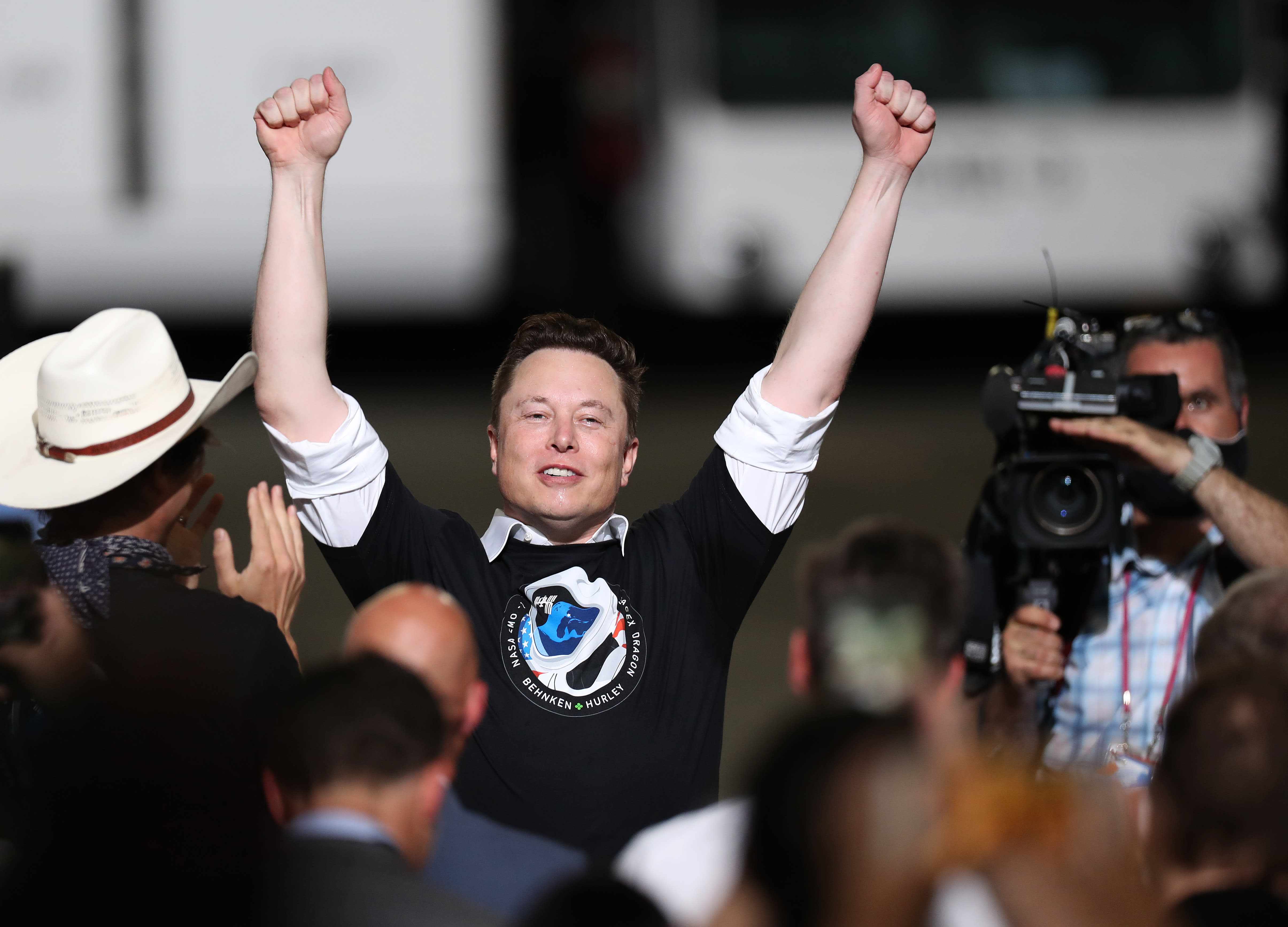 spacex elon musk employees successful