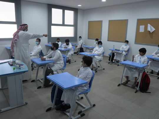 saudi,arabia,students,tests,saudi arabia