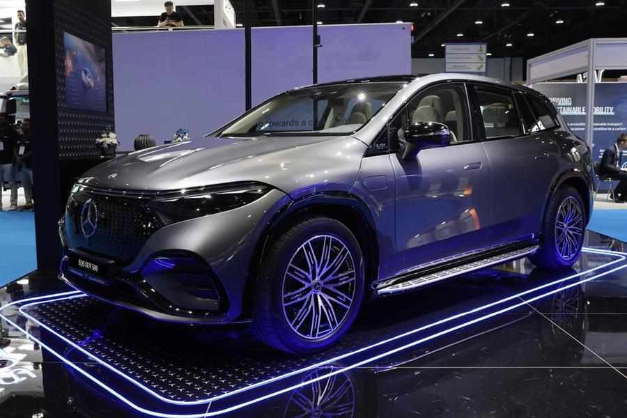 electric,live,debut,mercedes,suv