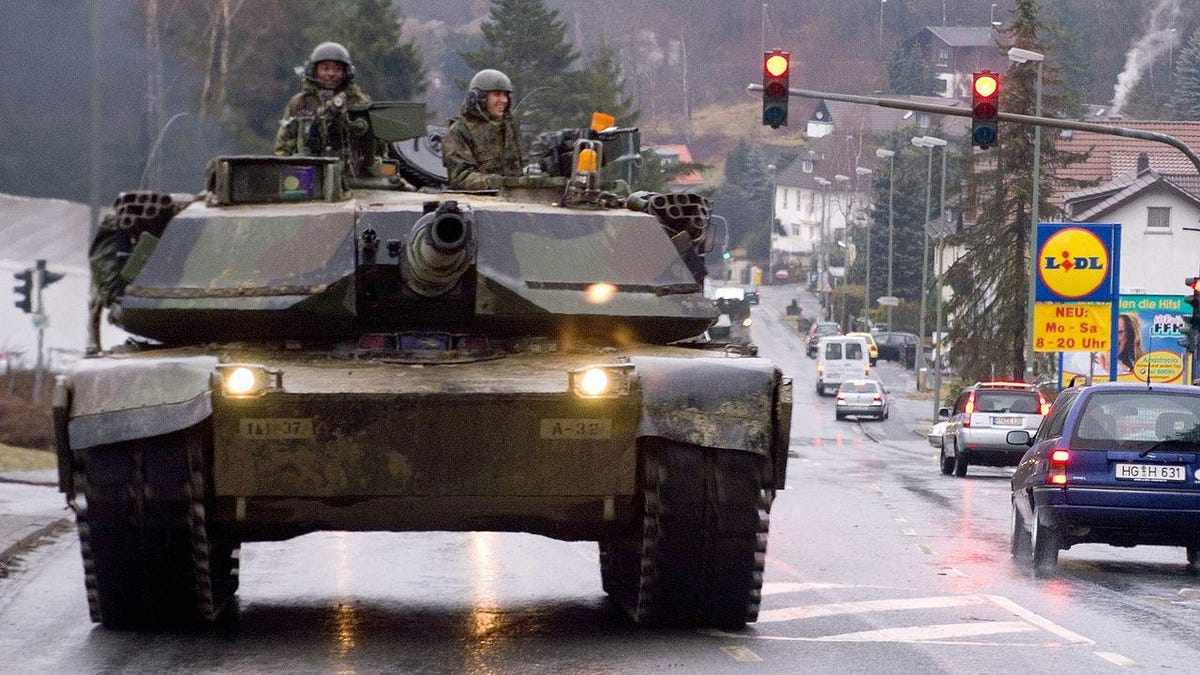 american,ukraine,made,tanks,maintain