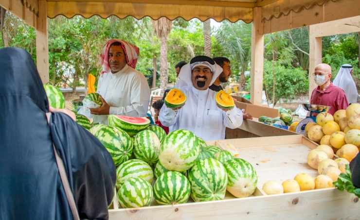 market,farmers,tenth,bahraini,khalifa