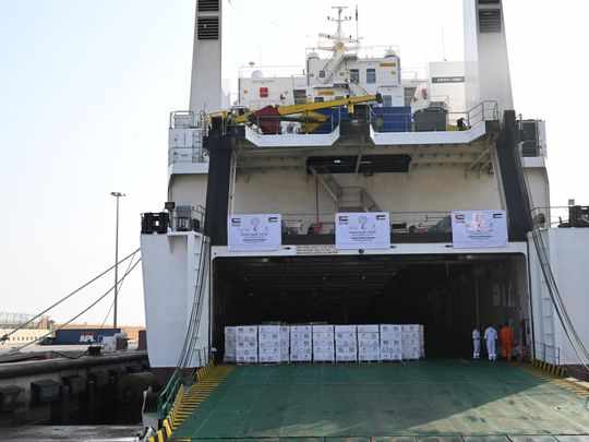 uae,aid,support,relief,ship