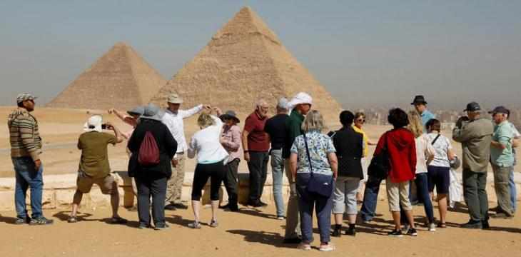 tourism revenues egypt flights
