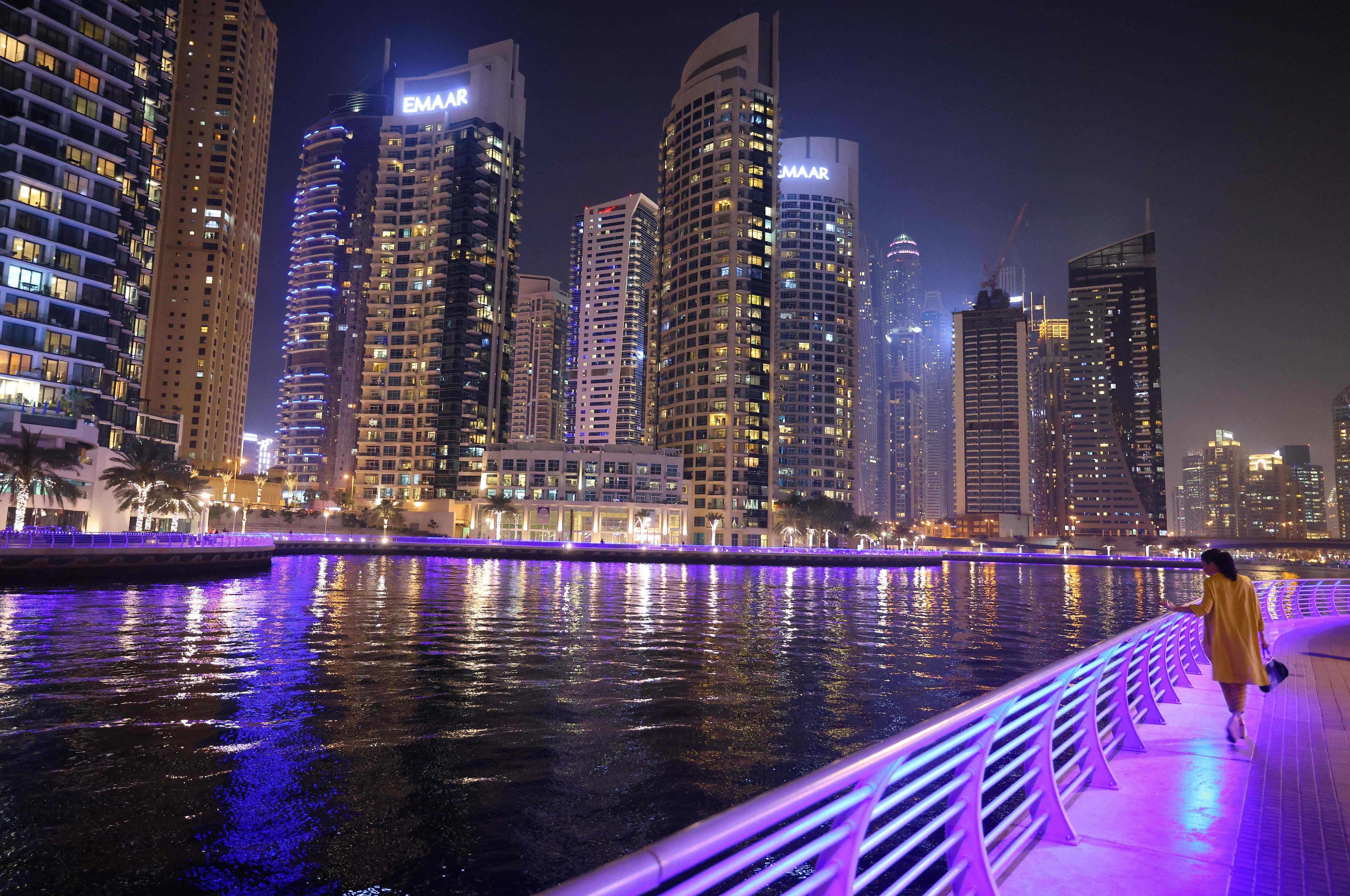 Население дубая 2024. Dubai Marina 2022. Небоскребы Ближний Восток. Дубай 2022. Районы Дубая.