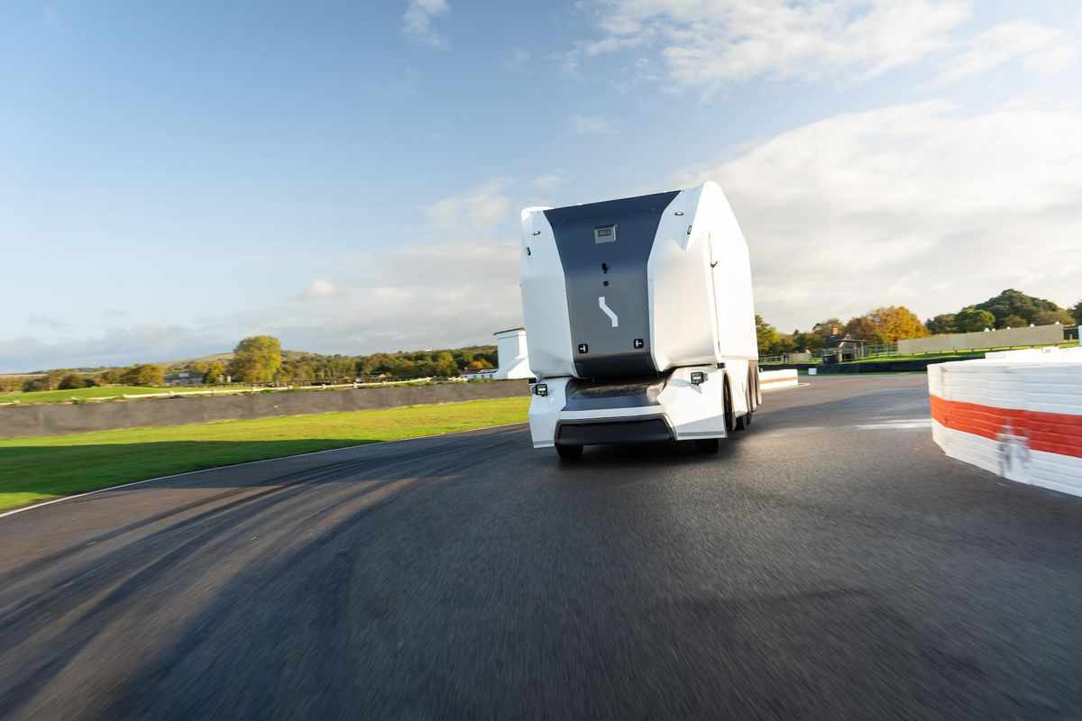 truck autonomous electric company tesla