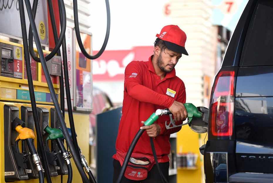 uae,prices,fuel,fared,steadily