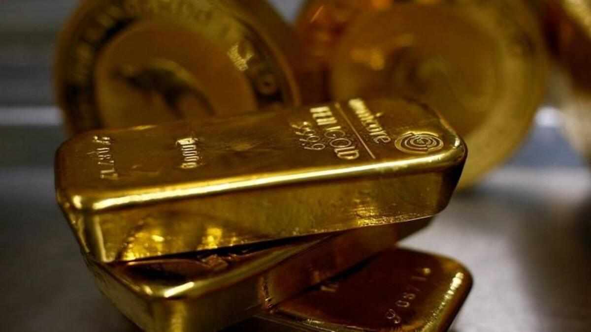 uae,hit,gold,action,ounce