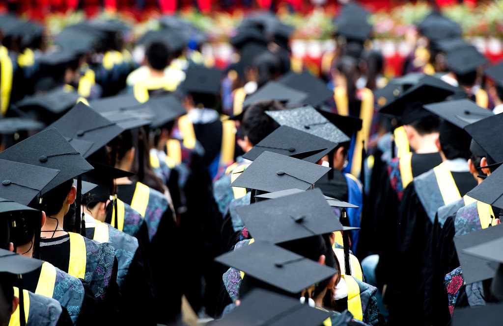 uae private graduation ceremonies schools