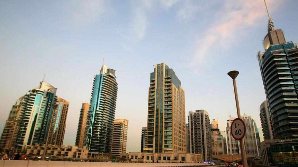 uae,residents,holiday,homes,renting