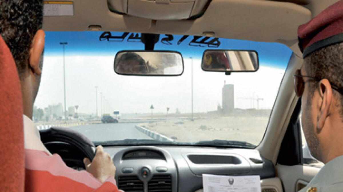 dubai,residents,driving,lessons,unlimited