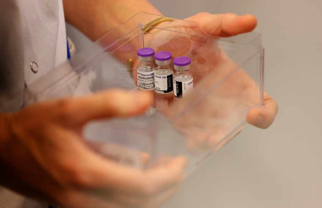 vaccine pfizer iraq emergency approval