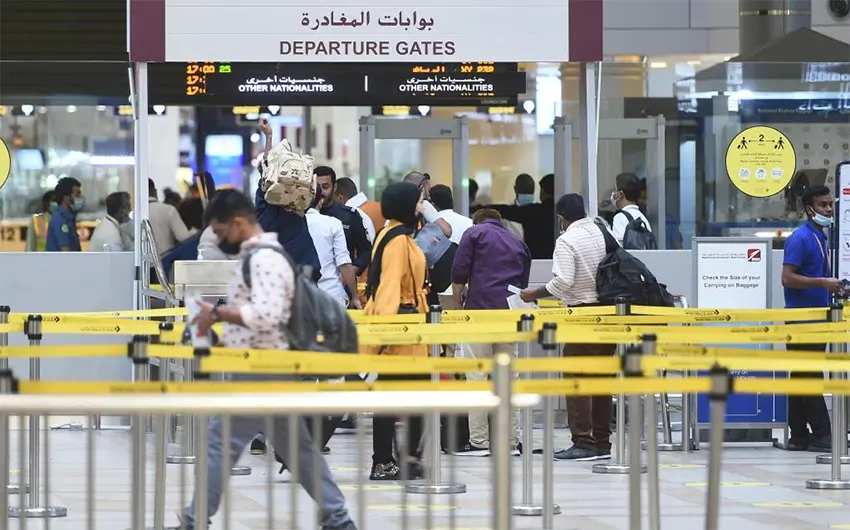 travel,kuwait,traffic,expats,violations