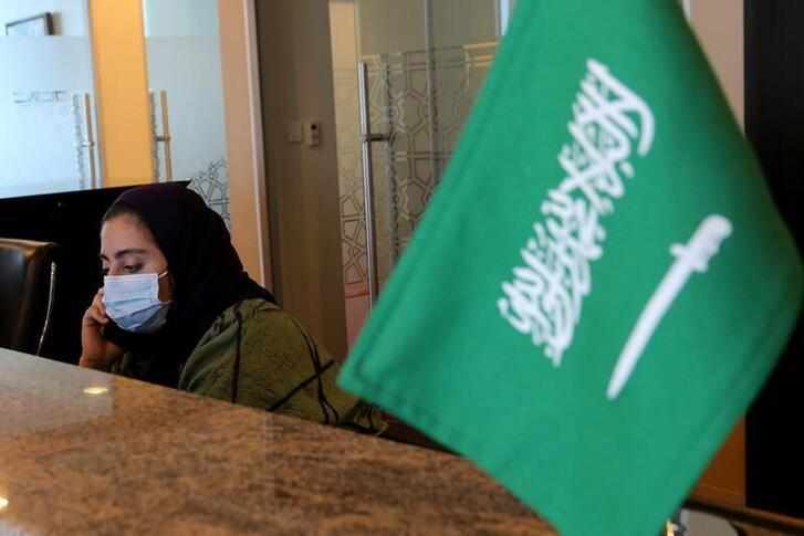 saudi,arabia,economic,women,saudi arabia