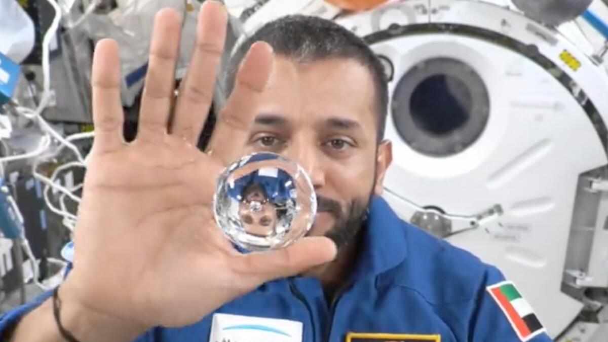uae,water,space,astronaut,floats